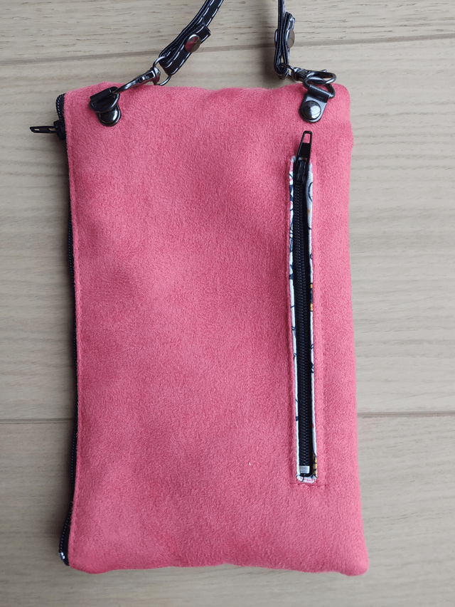Pochette pour téléphone Holly
