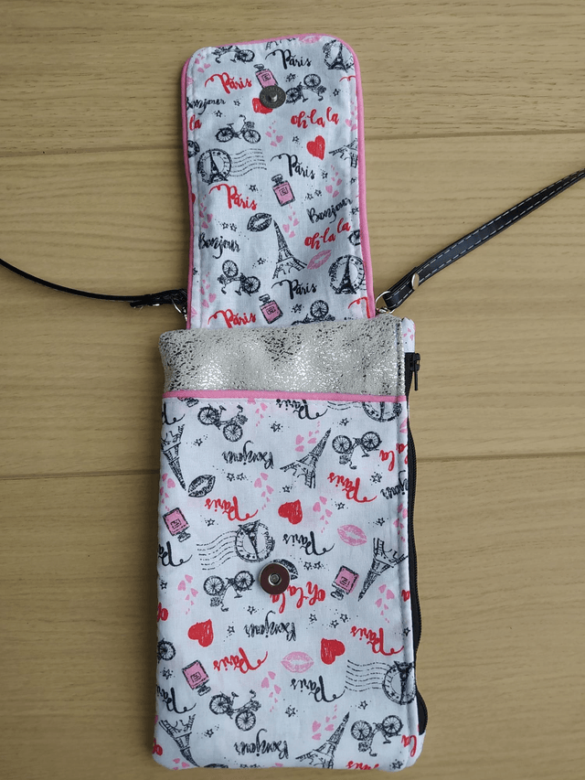 Pochette pour téléphone Holly